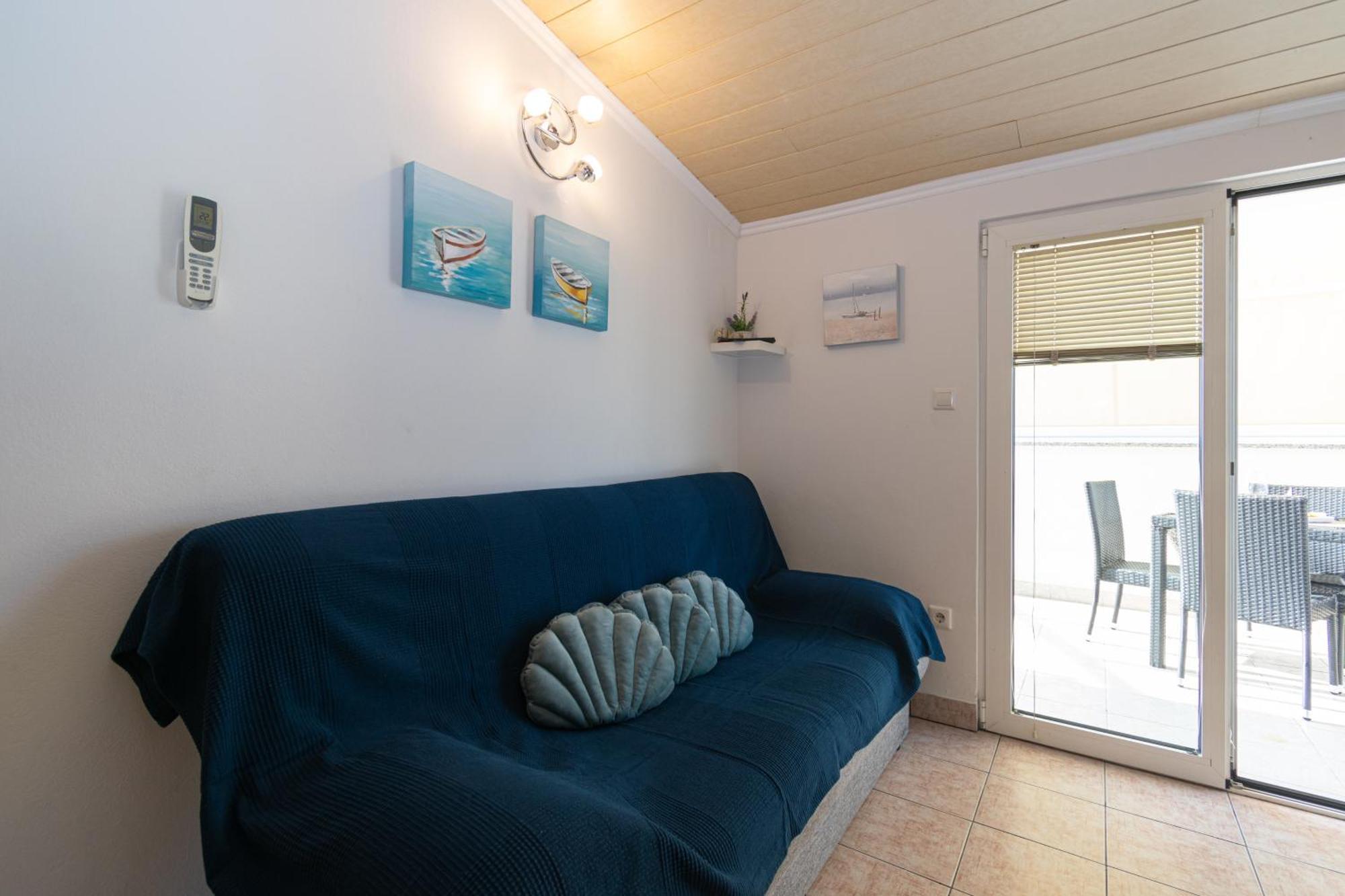 Apartments By The Sea Mandre, Pag - 4093 Kolan Zimmer foto